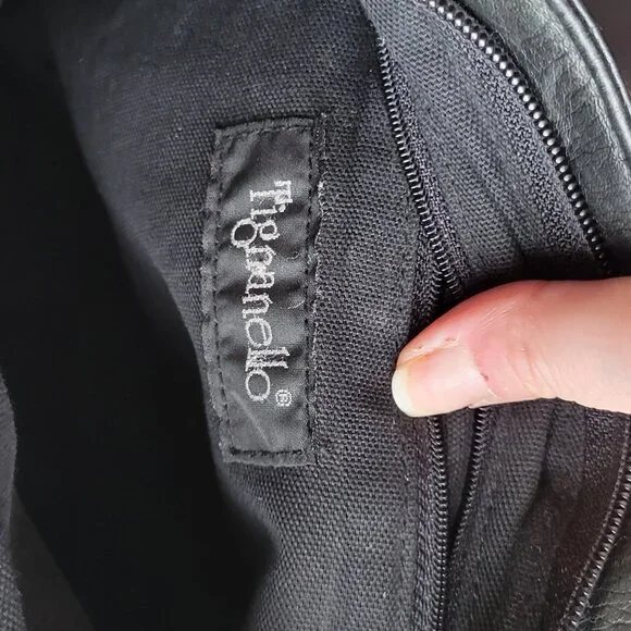 Tignanello | Pebbled leather crossbody shoulder bag | Black - Picture 5 of 6